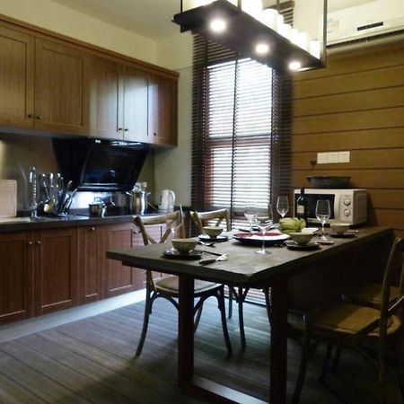 Shell Villa Apartel Resort Корор Экстерьер фото